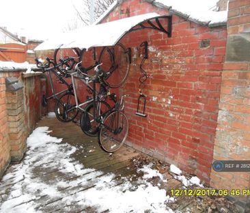 2 bedroom flat to rent - Photo 6