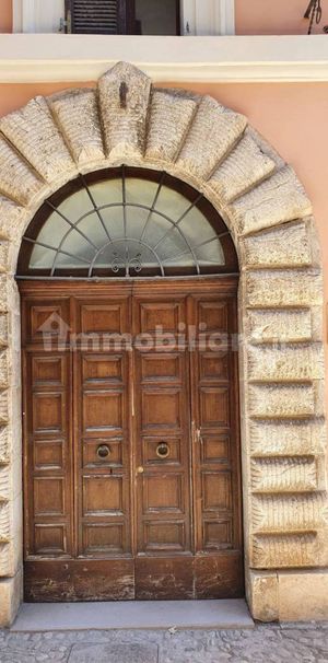 Trilocale via Umberto I 23, Centro, Norcia - Photo 1