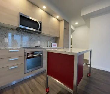 Diamond Condos #11527 | 75 Canterbury Place, North York - Photo 1