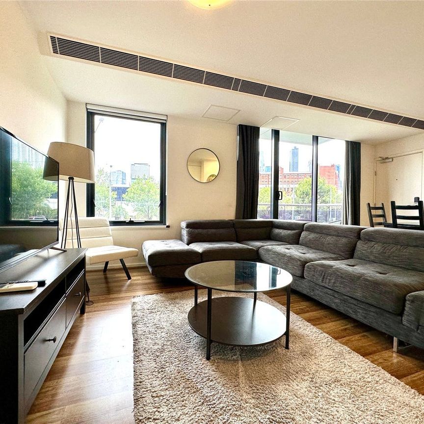 FURNISHED Two bedroom apartment - Photo 1