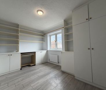2 bedroom terraced house to rent - Photo 6