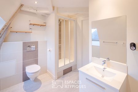 Loft sous comble dans une maison de maître proche de la gare - Photo 5