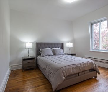 Maison à étages - 5155 Av. Clanranald - Photo 6