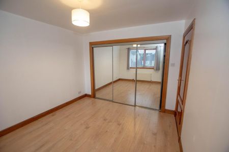 3 bedroom bungalow to rent - Photo 4