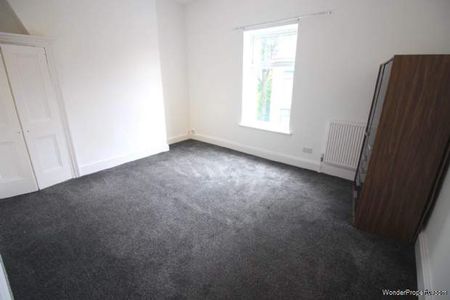 2 bedroom property to rent in Ashton Under Lyne - Photo 3