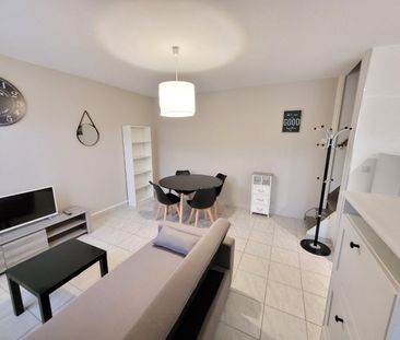 Location Maison 2 pièces 45m² ARMENTIERES 59280 - Photo 1