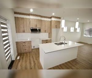 3 Bed 2.5 Bath Dbl Garage Balcony Townhouse For Rent Leduc - Photo 5