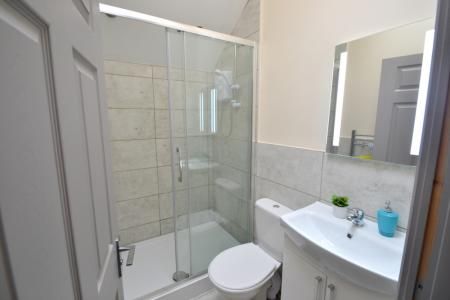 Mount Hooton Road, Arboretum, Nottingham, NG7 - Photo 4