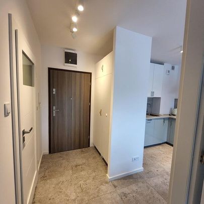 Komfortowe 2 pokoje z balkonem i garażem. - Фото 1