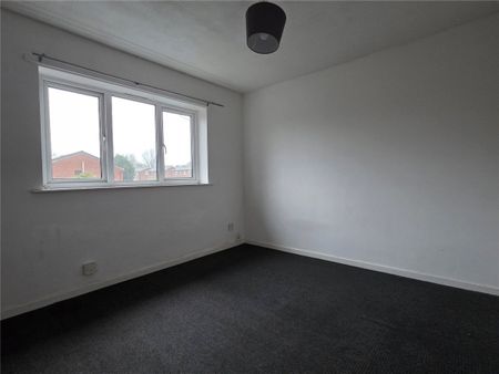 Downing Street, Nottingham, Nottinghamshire, NG6 - Photo 2