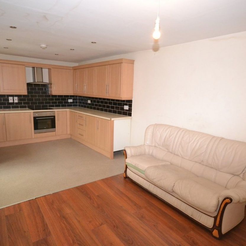 1 bed Shared Flat for Rent - Photo 1