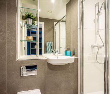 1 bedroom private hall to rent - Photo 3