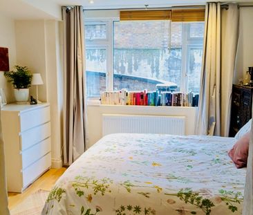 1 Bed Flat, Rockley Road, W14 - Photo 3