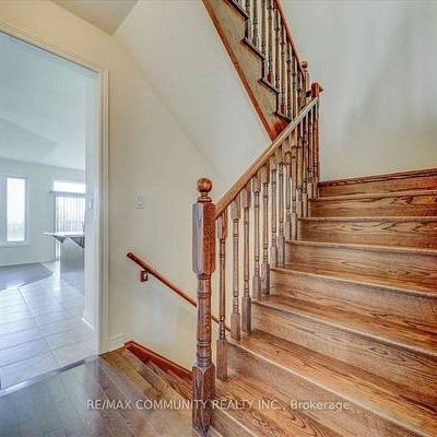 Amazing 4Bedroom Whole House In Stouffville! - Photo 1