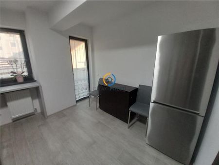 Inchiriere apartament 2 camere bloc nou Trivale - Photo 3