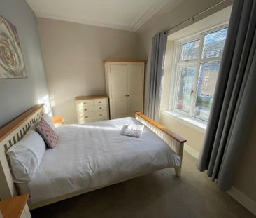 2 bedroom flat to rent - Photo 6