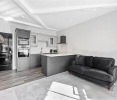 2 BEDROOM Apartment - Second Floor - Photo 4