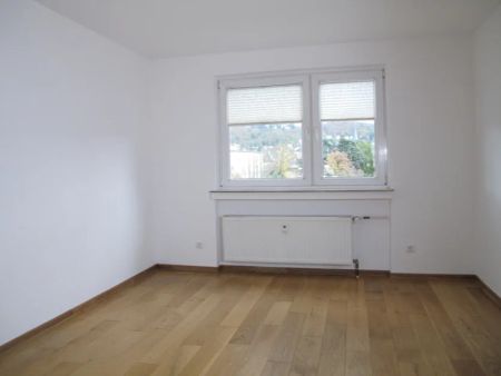 3 -Zimmer Whg. mit Balkon für Sie neu renoviert! - Photo 2