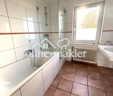 Düsseldorf - Medienhafen: 2,5 Zimmer mit Wintergarten Einbauküche A... - Photo 1