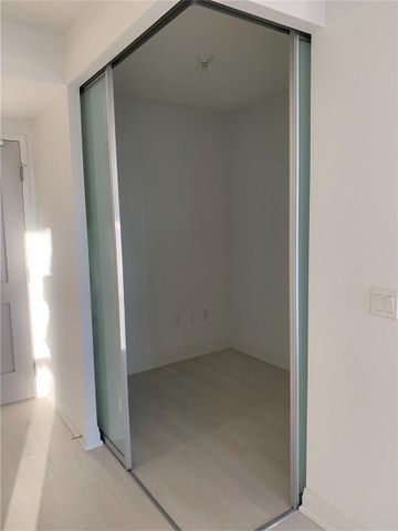 For Lease - 10 Gibbs Road Unit# 502, Toronto, Ontario - Photo 4