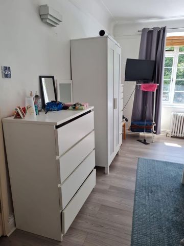 Room in a Shared Flat, Hillfield Court, NW3 - Photo 4