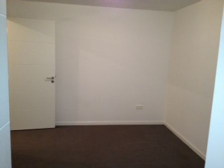 Location Appartement 2 pièces 55m² SURESNES 92150 - Photo 3