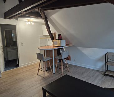 studio 19 m2 HYPERCENTRE TOUTES CHARGES COMPRISES - Photo 6