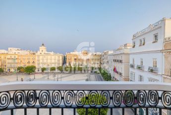 Piso en alquiler en Cádiz – Cádiz | Gilmar Consulting Inmobiliario