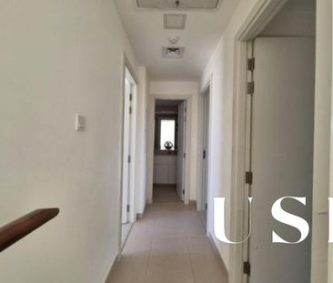 EXCLUSIVE 3 BR | SINGLE ROW | PARK FACING | VACANT - Photo 4