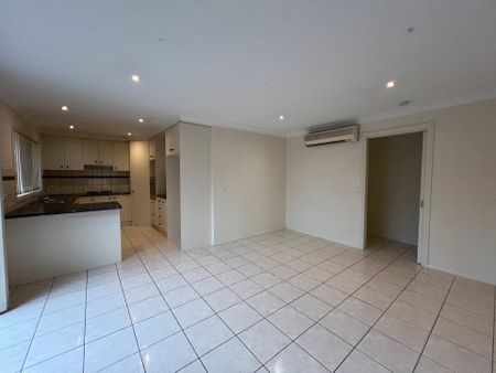 1/102 McClelland Street, Bell Park - Photo 4