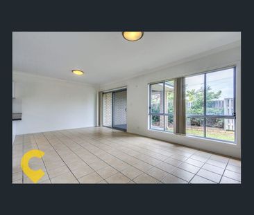 Modern 3-Bedroom House in Browns Plains - Photo 4