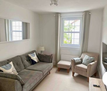 2 Bed Flat, Hillpark Court, EH4 - Photo 1