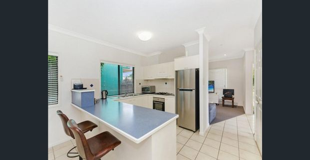 Quiet lifestyle in a central Kirwan pocket - Photo 1