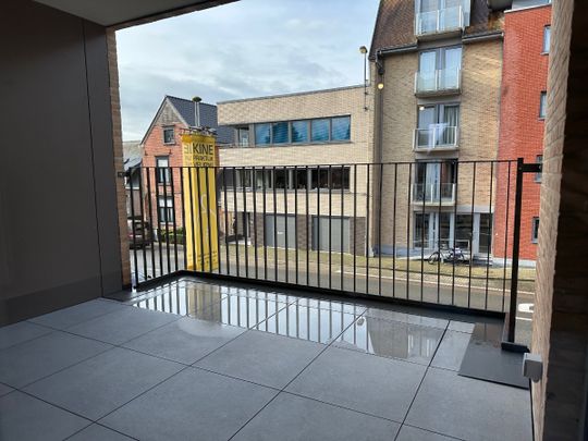 Nieuwbouw appartement op de eerste verdieping met garagebox - Foto 1