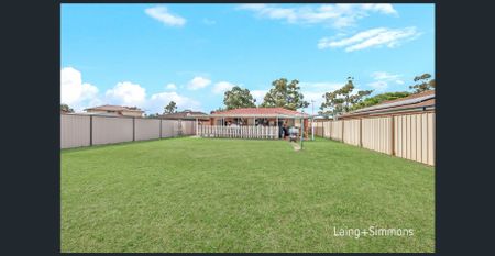 Comfortable family home in prime location - Photo 2