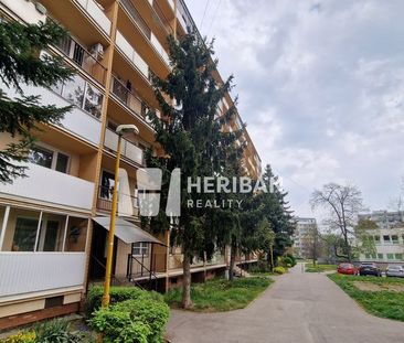 3izbový byt so 6m loggiou, 69m2, Vojenská ul, KE-Staré mesto - Photo 1