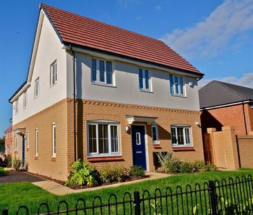3 bedroom terraced house to rent - Photo 2