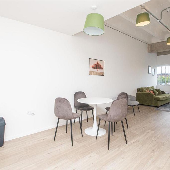 2 bedroom apartment to rent - Photo 1