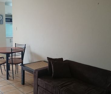 2 bedroom unit at UQ door step - Photo 3
