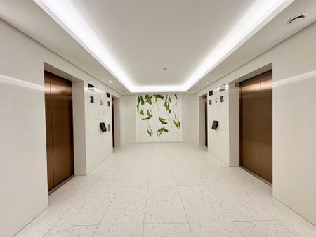 DANUBEFLATS: Attraktiv möbliertes Apartment mit tollem Balkon - Pool, Sauna, Gym, Lounges, Billa - Photo 5