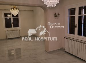 Μονοκατοικία για ενοικίαση - Πετρούπολη, - Φωτογραφία 1