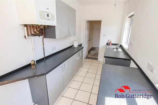 2 bedroom semi-detached house to rent - Photo 1