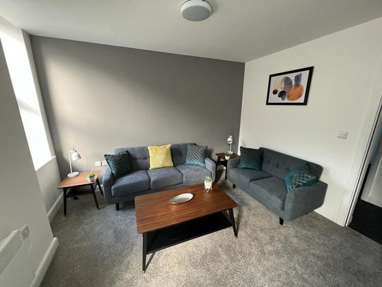 1 bed house share to rent in Church Street, Burnley, BB11 - Photo 1