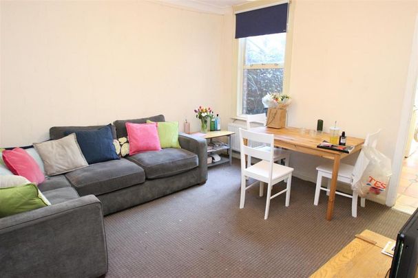 4 bedroom house to rent - Photo 1