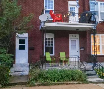 À louer un grand 5 1/2 au centre ville de Trois-Rivières - Photo 3