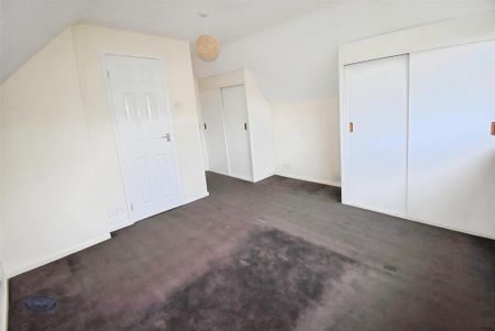 2 bedroom detached bungalow to rent - Photo 2