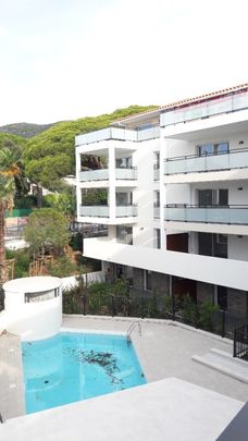Location Appartement 3 pièces 59m² CAVALAIRE SUR MER 83240 - Photo 1
