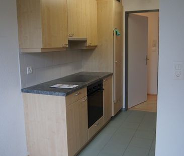 Helle freundliche 2.5 Zimmerwohnung im 1.OG - Foto 2