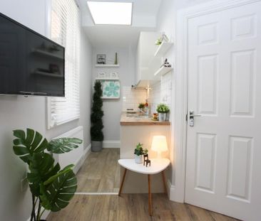 Studio to rent - Photo 5