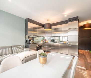 Ongemeubeld: recent gelijkvloers appartement in het centrum, nabij ... - Photo 2